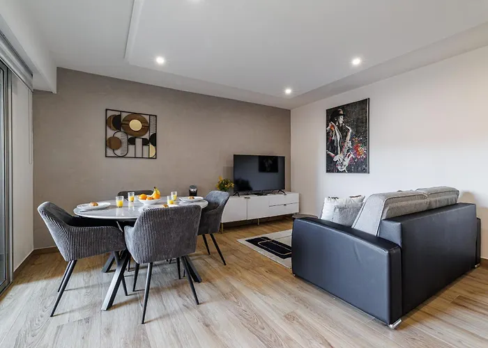 Appartement Le Mediterranée-centre-climatisation Menton