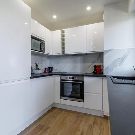 Le Mediterranee-centre-climatisation Apartment