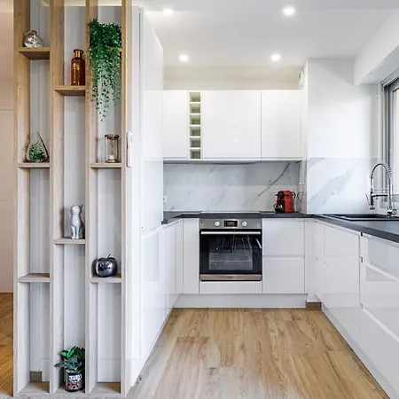 Le Mediterranee-centre-climatisation Apartmán *