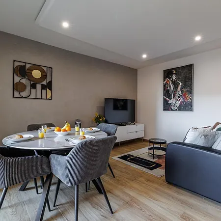 Le Mediterranee-centre-climatisation * Menton