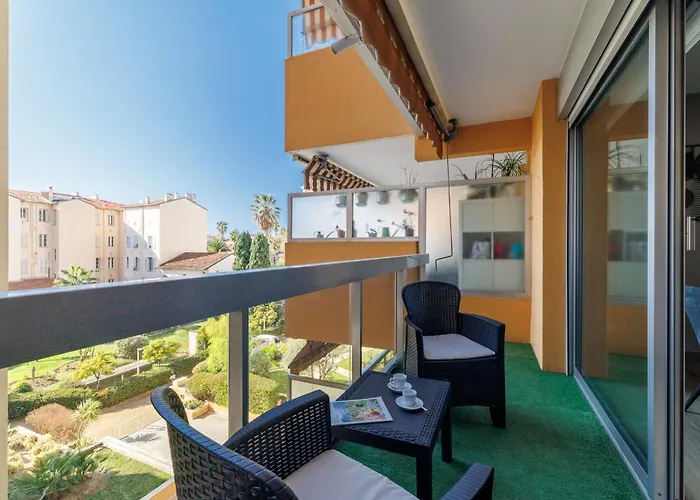 Apartment Le Mediterranee-centre-climatisation